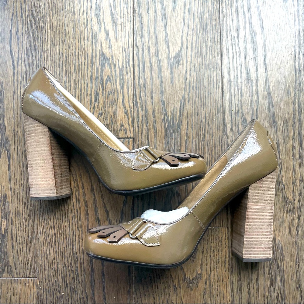 Levity Nicolo Heels